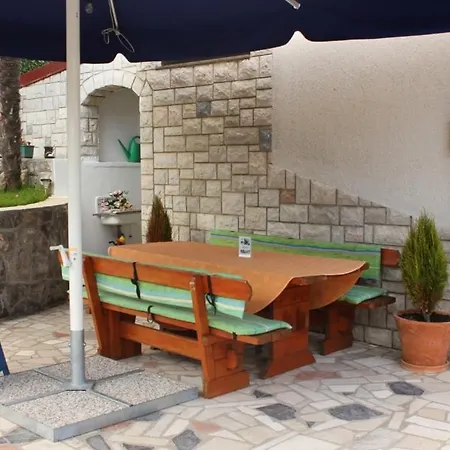 With A Parking Space Lovran, Opatija - 2352 Pensjonat Lovran
